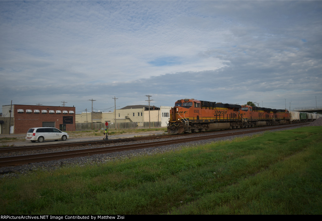 BNSF 6568 6985 4636